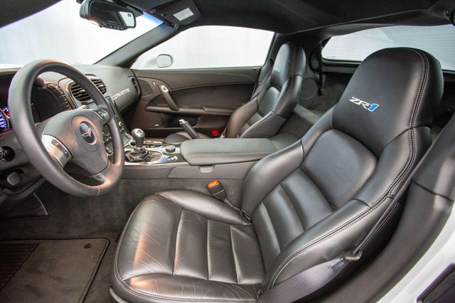 2010 Chevrolet Corvette 2dr Coupe ZR1 w/3ZR - 22944166 - 17