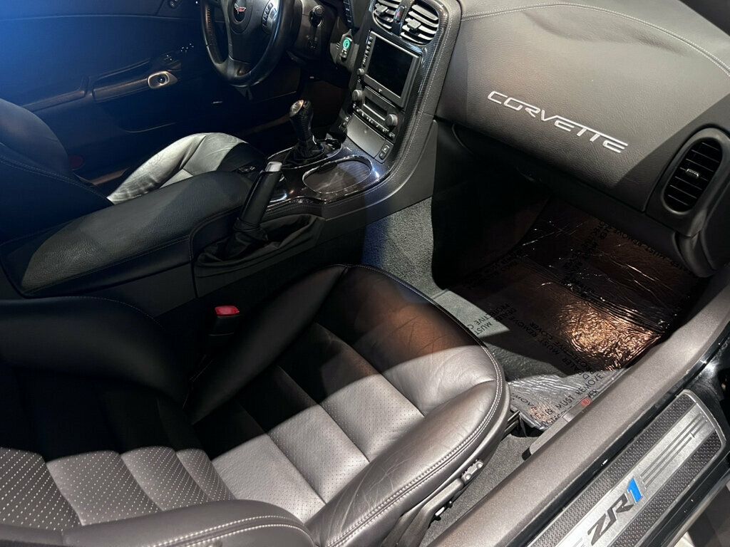2010 Chevrolet Corvette ZR1/3ZR Pkg/6SpeedManual/HtdSeats/HeadUpDisplay/SiriusXM/NAV - 23048979 - 20