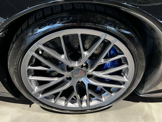 2010 Chevrolet Corvette ZR1/3ZR Pkg/6SpeedManual/HtdSeats/HeadUpDisplay/SiriusXM/NAV - 23048979 - 28