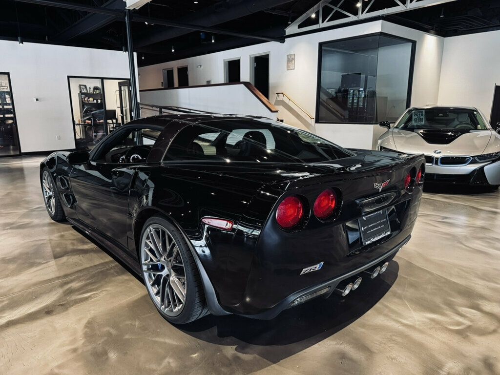 2010 Chevrolet Corvette ZR1/3ZR Pkg/6SpeedManual/HtdSeats/HeadUpDisplay/SiriusXM/NAV - 23048979 - 2