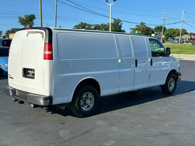 2010 Chevrolet Express 2500 Cargo  - 23054198 - 10