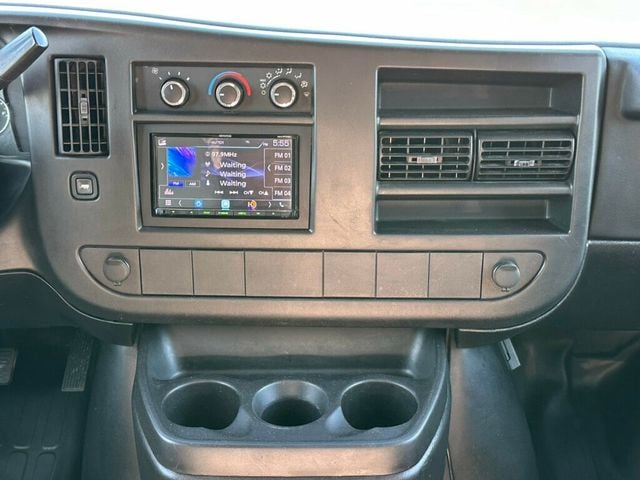 2010 Chevrolet Express 2500 Cargo  - 23054198 - 23