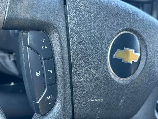 2010 Chevrolet Express 2500 Cargo  - 23054198 - 26