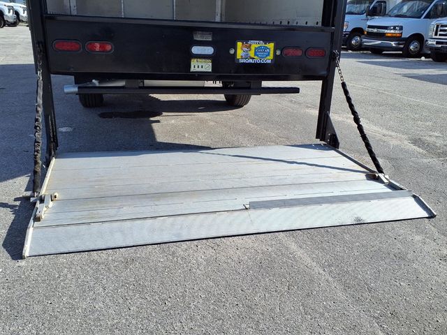 2010 Chevrolet Express 3500 12' Box Van w/Liftgate - 23014443 - 16