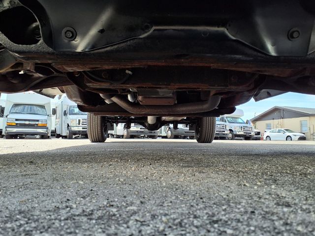 2010 Chevrolet Express 3500 12' Box Van w/Liftgate - 23014443 - 23
