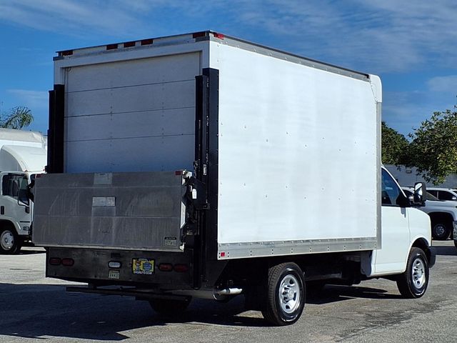 2010 Chevrolet Express 3500 12' Box Van w/Liftgate - 23014443 - 3