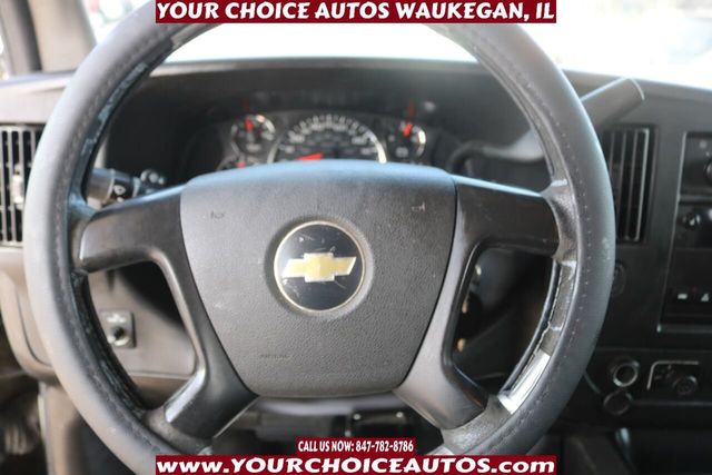 2010 Chevrolet Express Cutaway 3500 2dr Commercial/Cutaway/Chassis 159 in. WB - 21407871 - 30