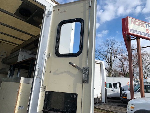 2010 Chevrolet G3500  SERVICE VAN WORK SHOP ON WHEELS MULTIPLE USES OTHERS IN STOCK - 21978023 - 31