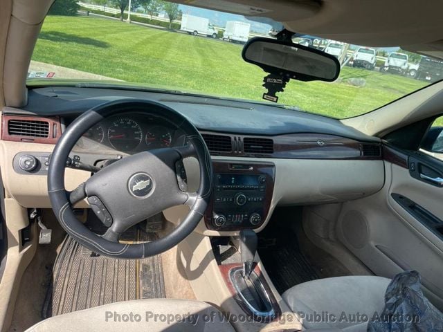 2010 Chevrolet Impala 4dr Sedan LT - 23020251 - 17
