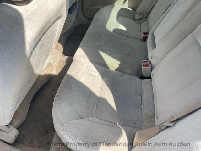 2010 Chevrolet Impala 4dr Sedan LT - 23020251 - 19