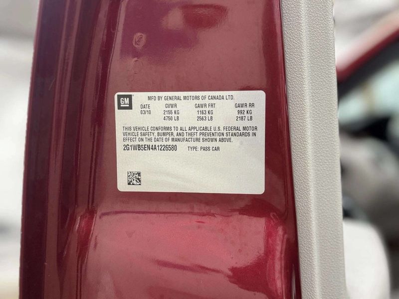 2010 Chevrolet Impala 4dr Sedan LT - 22971654 - 35