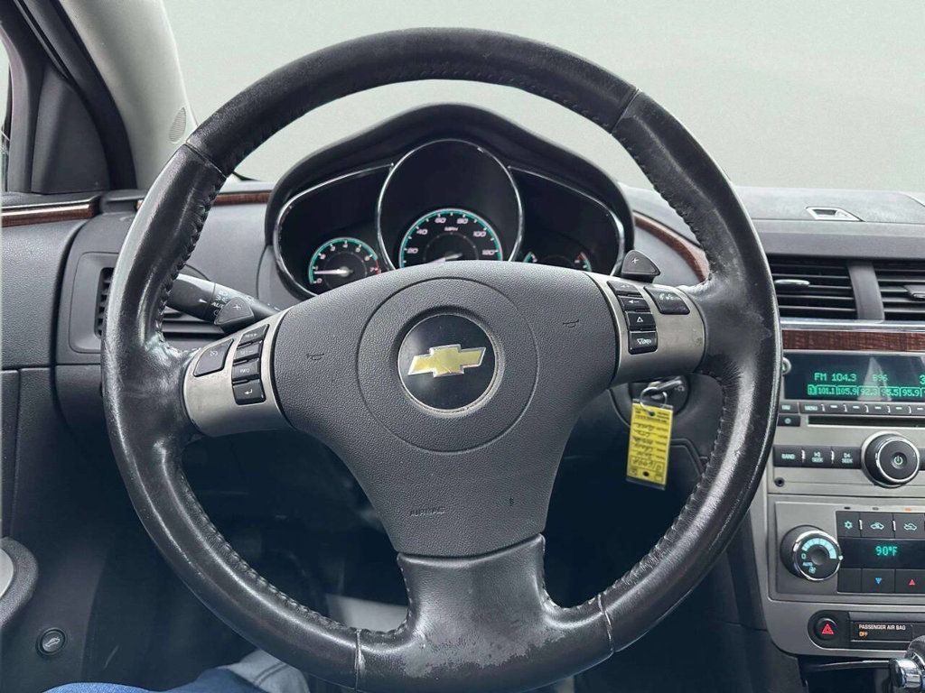 2010 Chevrolet Malibu 4dr Sedan LTZ - 22979511 - 19