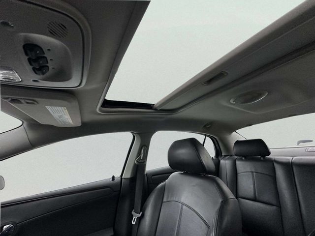 2010 Chevrolet Malibu 4dr Sedan LTZ - 22979511 - 29