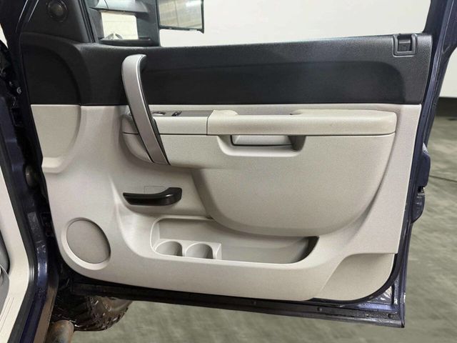 2010 Chevrolet Silverado 1500 LT 4x4 4dr Crew Cab 5.8 ft. SB - 22997385 - 20