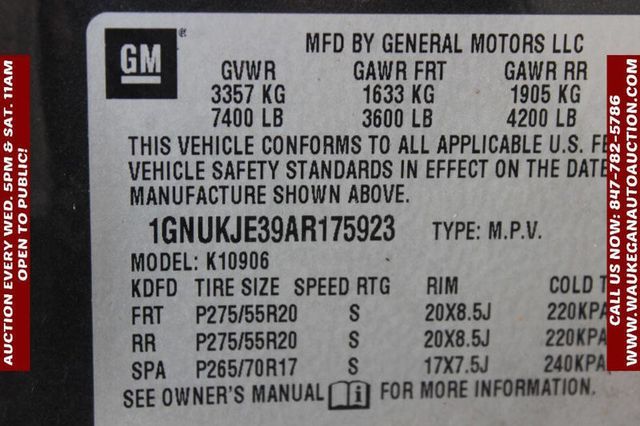 2010 Chevrolet Suburban 4WD 4dr 1500 LT - 22949743 - 10