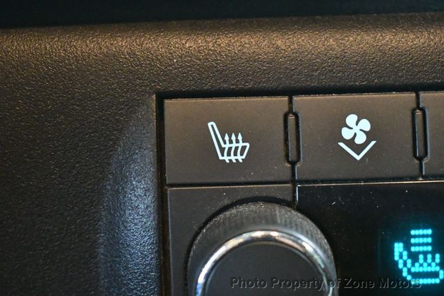 2010 Chevrolet Suburban 4WD 4dr 1500 LTZ - 22954765 - 27