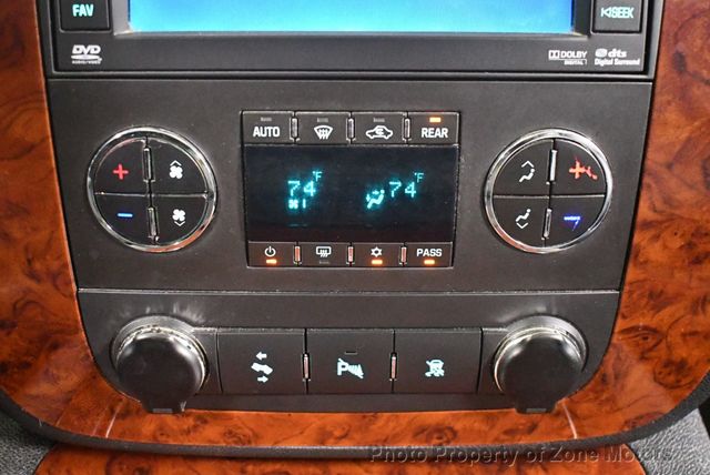 2010 Chevrolet Suburban 4WD 4dr 1500 LTZ - 22954765 - 44