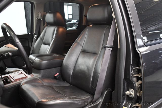 2010 Chevrolet Suburban 4WD 4dr 1500 LTZ - 22954765 - 8