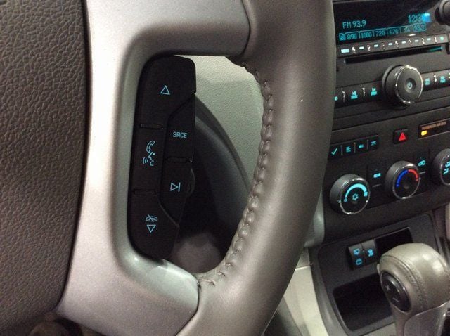 2010 Chevrolet Traverse FWD 4dr LT w/1LT - 22983339 - 12