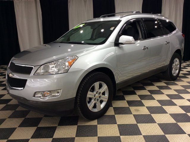 2010 Chevrolet Traverse FWD 4dr LT w/1LT - 22983339 - 2