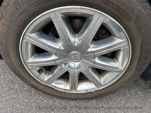 2010 Chrysler 300 4dr Sedan Touring Signature RWD - 23034180 - 10