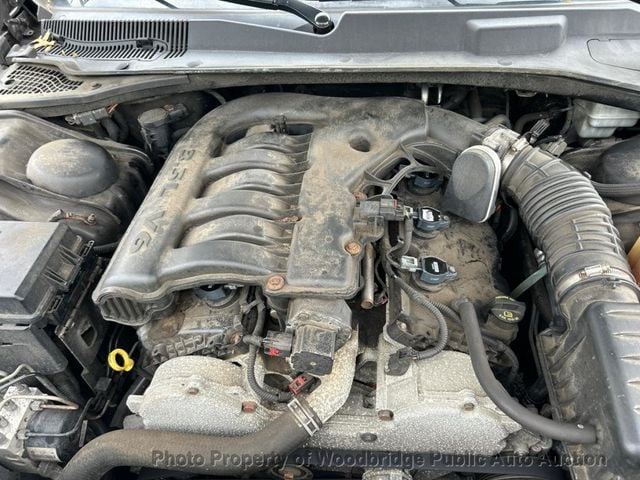 2010 Chrysler 300 4dr Sedan Touring Signature RWD - 23034180 - 17