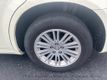 2010 Chrysler 300 4dr Sedan Touring Signature RWD - 23043353 - 16