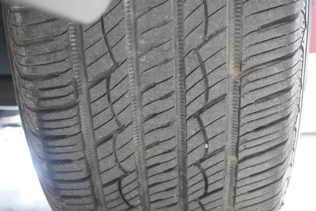 2010 Chrysler Town & Country 4dr Wagon Touring - 22948276 - 27