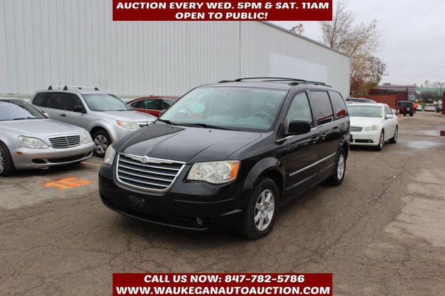2010 Chrysler Town & Country 4dr Wagon Touring - 22950298 - 0