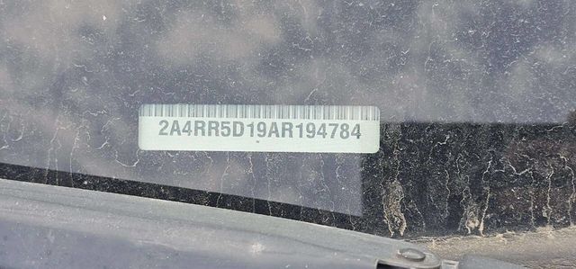 2010 Chrysler Town & Country 4dr Wagon Touring - 22991748 - 10