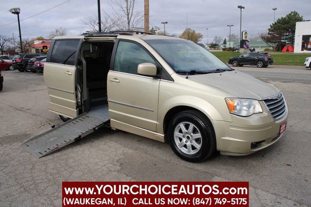 2010 Chrysler Town & Country 4dr Wagon Touring - 22669229 - 12