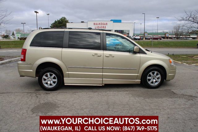 2010 Chrysler Town & Country 4dr Wagon Touring - 22669229 - 4