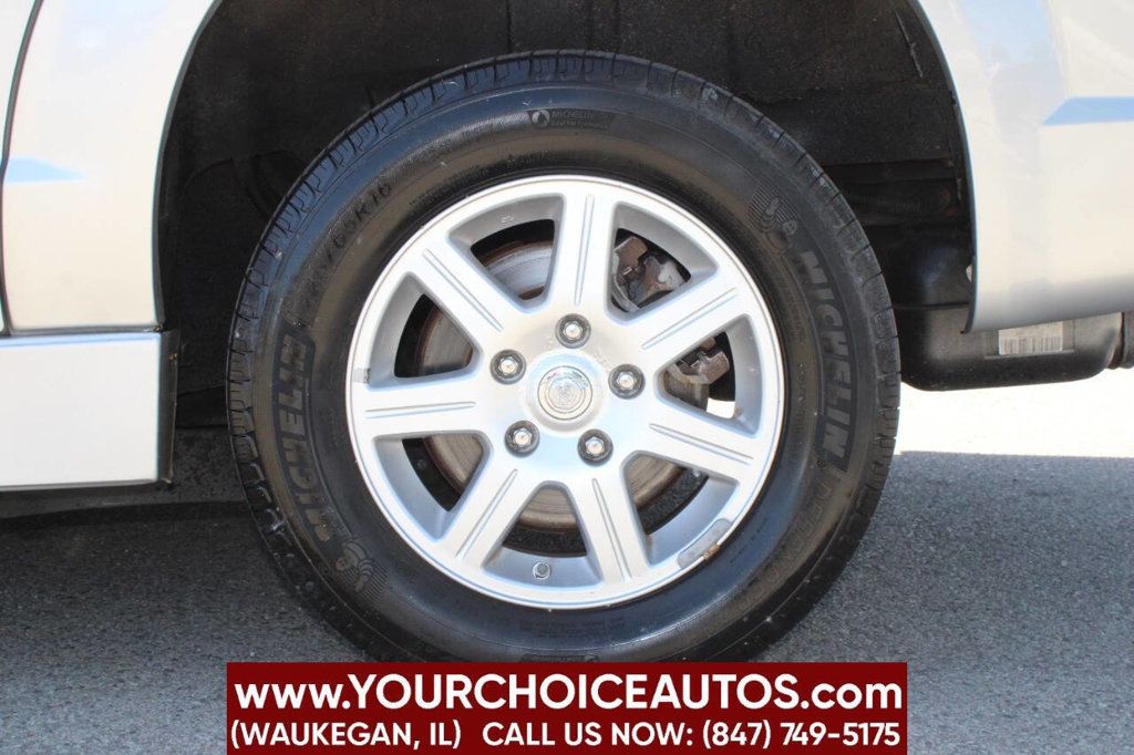 2010 Chrysler Town & Country 4dr Wagon Touring - 22874306 - 22