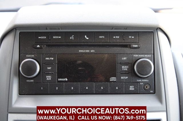 2010 Chrysler Town & Country 4dr Wagon Touring - 22874306 - 24