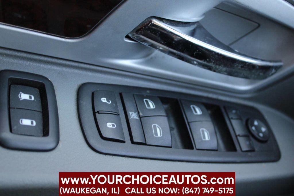 2010 Chrysler Town & Country 4dr Wagon Touring - 22874306 - 29