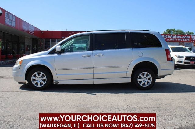 2010 Chrysler Town & Country 4dr Wagon Touring - 22874306 - 7