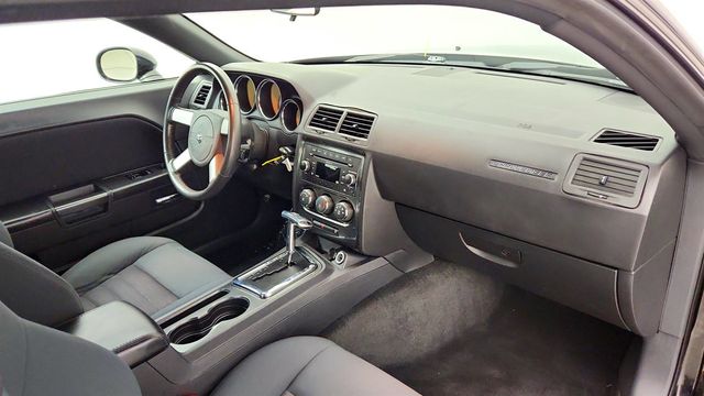 2010 Dodge Challenger 2dr Coupe R/T - 23030400 - 23