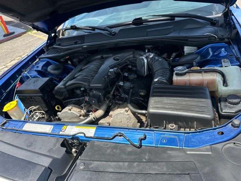 2010 Dodge Challenger SE photo 16