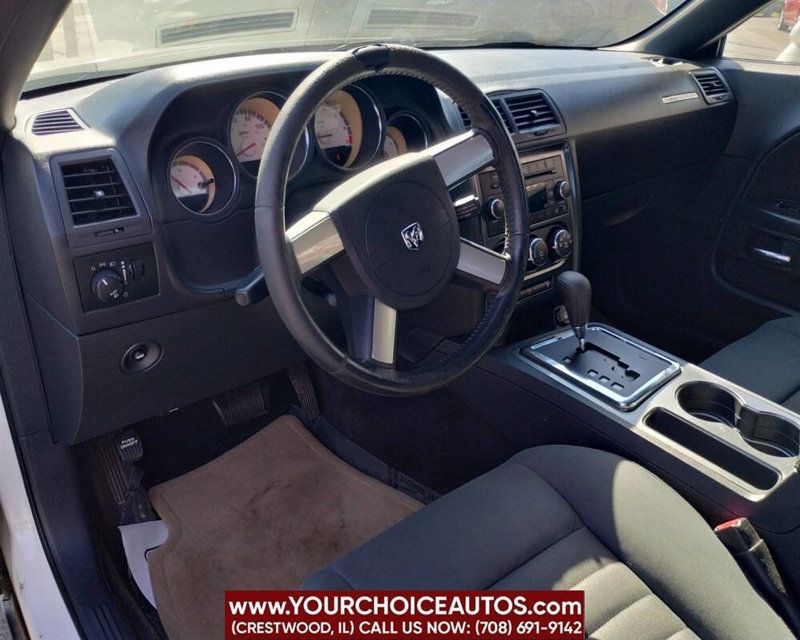 2010 Dodge Challenger 2dr Coupe SE - 22924340 - 12