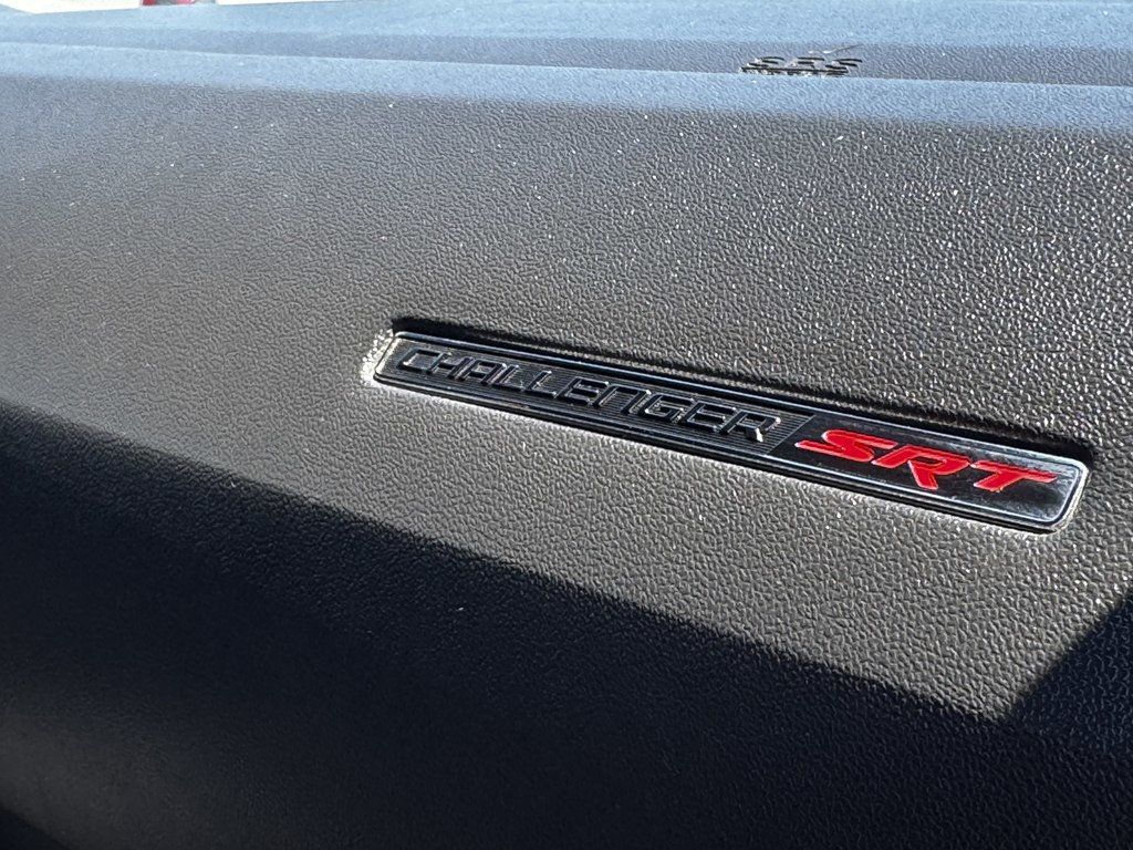 2010 Dodge Challenger 2dr Coupe SRT8 - 23055432 - 16