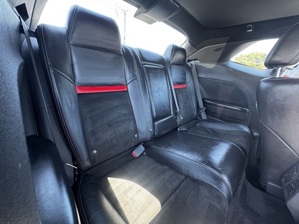 2010 Dodge Challenger 2dr Coupe SRT8 - 23055432 - 18