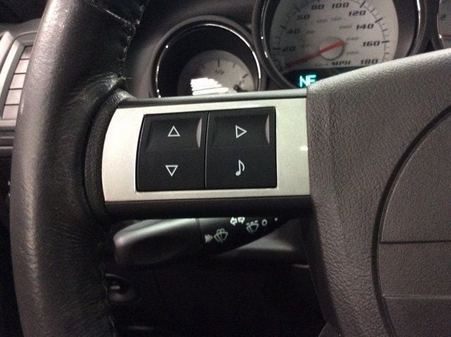 2010 Dodge Challenger 2dr Coupe SRT8 - 22942394 - 11