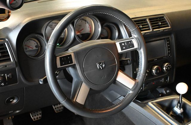 2010 Dodge Challenger R/T - 23069696 - 10