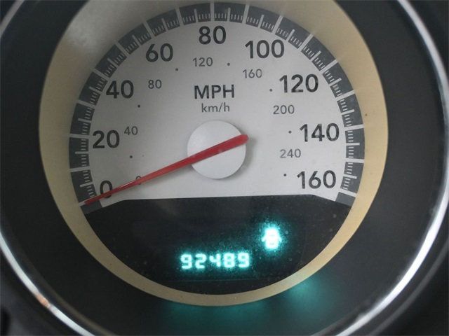 2010 Dodge Challenger R/T photo 10