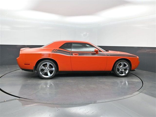2010 Dodge Challenger R/T photo 21