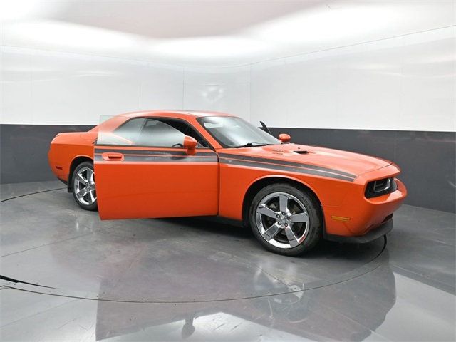 2010 Dodge Challenger R/T photo 26