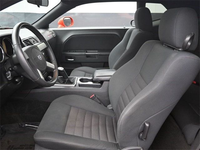 2010 Dodge Challenger R/T photo 6