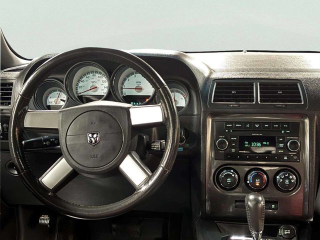 2010 Dodge Challenger R/T 2dr Coupe - 23048442 - 21
