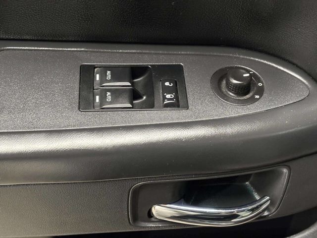 2010 Dodge Challenger R/T 2dr Coupe - 23048442 - 25