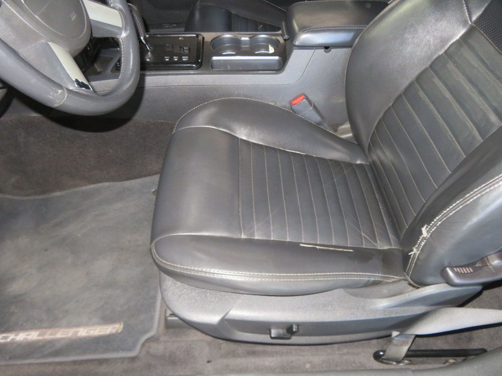 2010 Dodge Challenger R/TCHALLENGER EXTRA CLEAN ARIZONA 5.7 HEMI  LOW MILES  - 23059858 - 18